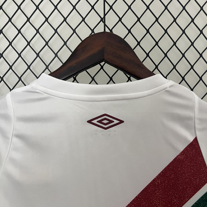 Fluminense 24-25 away