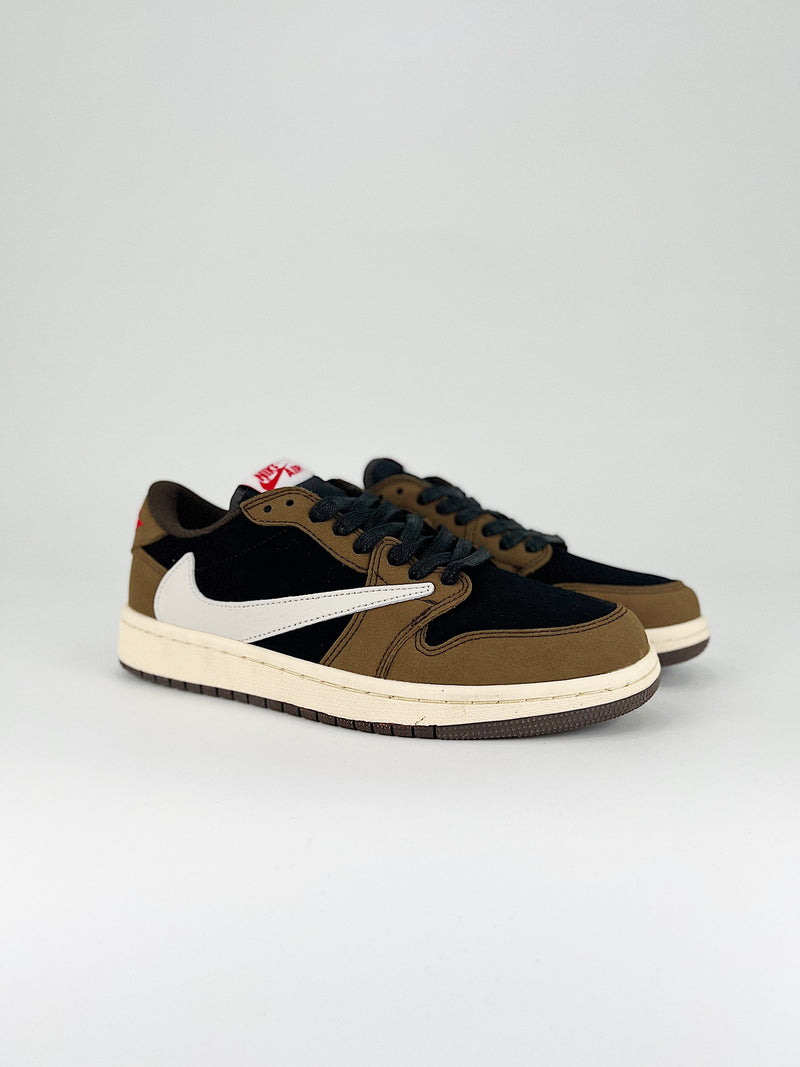 Travis Scott Tênis Air Jordan 1 Low OG "Reverse Mocha"