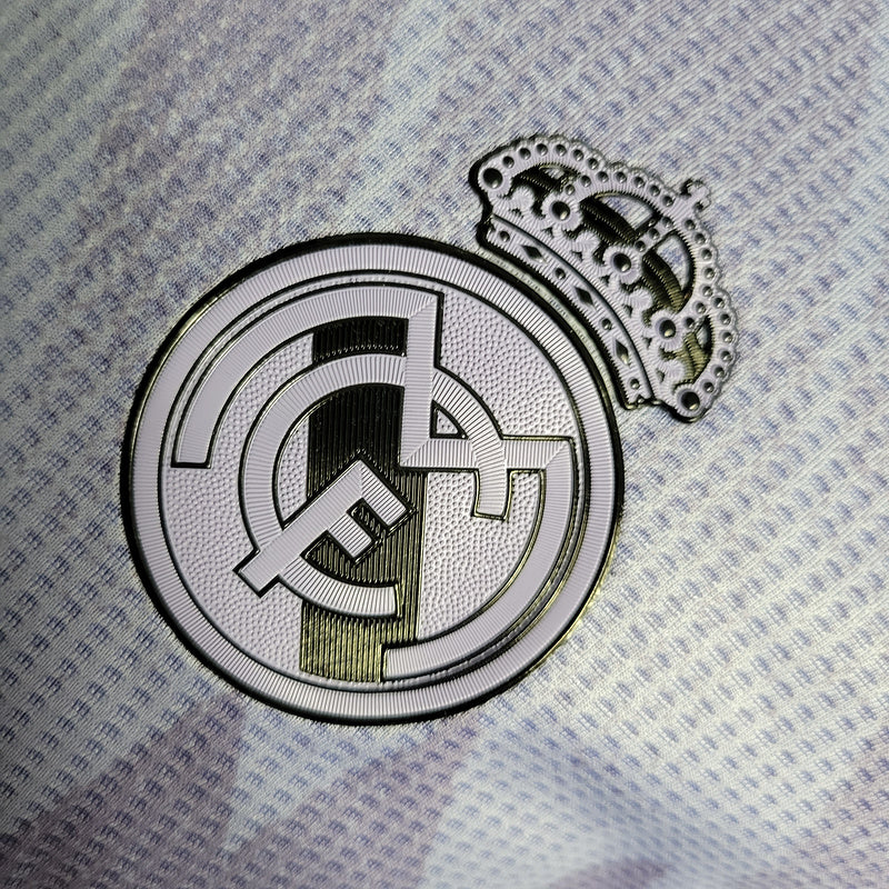 Real Madrid 22-23 away versão jogador